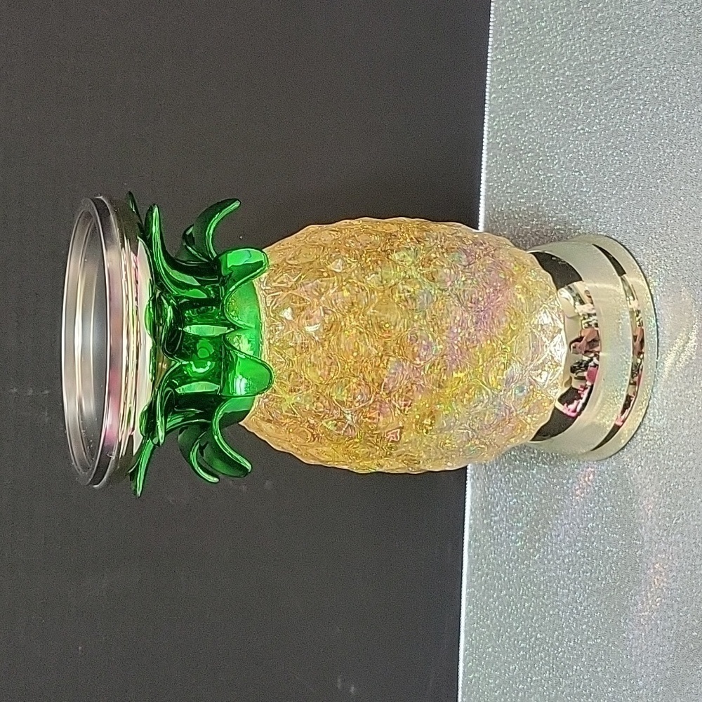 HTF Bath & Body Works Glitter Light Up Pineapple Snowglobe Candle Holder